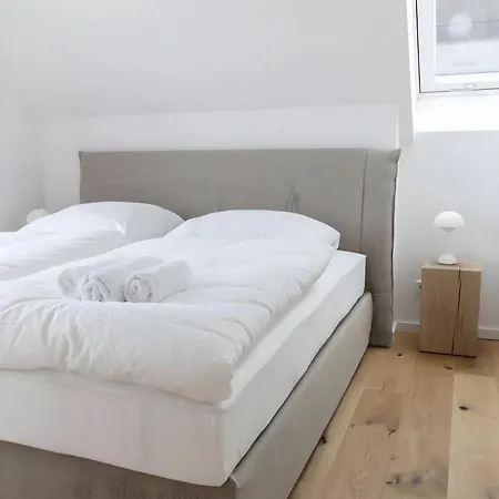 Apartment Strand