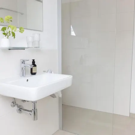 Strand Apartment